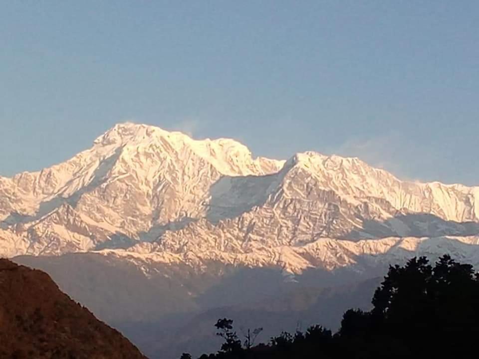 Hotel High Ground Inn Sarangkot Pokhara Luaran gambar