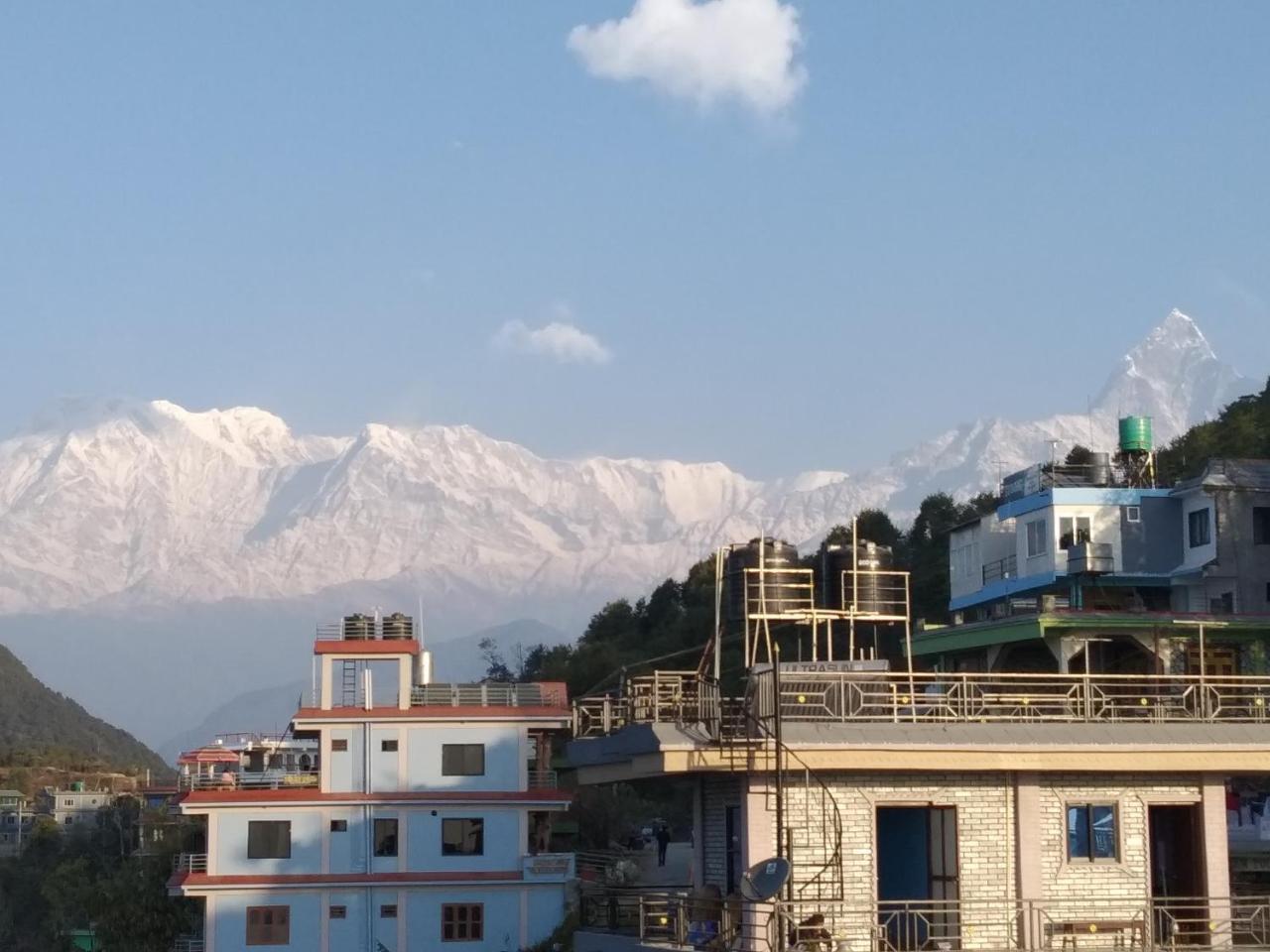 Hotel High Ground Inn Sarangkot Pokhara Luaran gambar